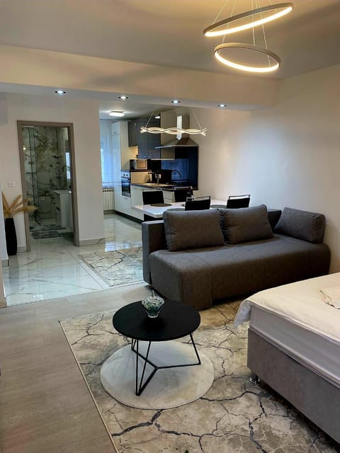 Kitchen or kitchenette, Living room, Seating area