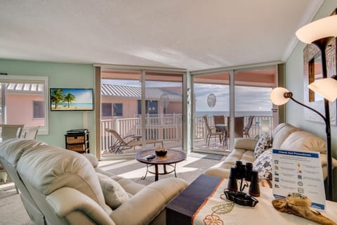 Beach Front Bliss at Anna Maria Island Club 40 Apartment in Bradenton Beach