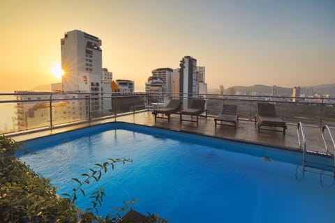 Natural landscape, Pool view, Swimming pool, Sunset, sunbed