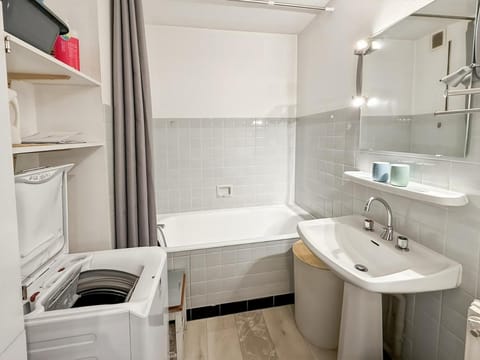 Appartement 95m2, Cœur d'Aurillac, Jusqu'à 5 pers Apartment in Aurillac