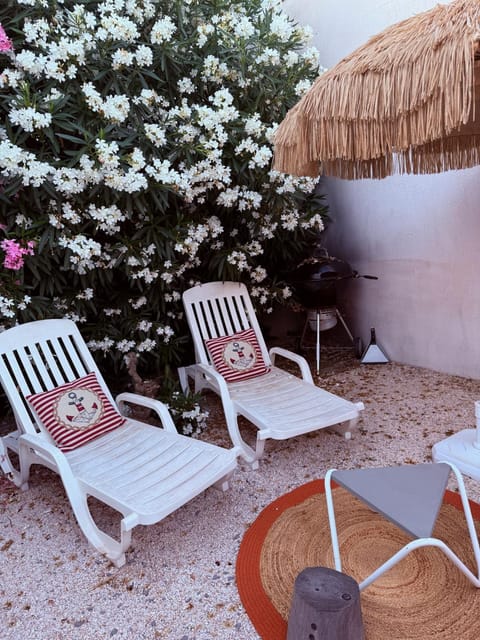 Patio, Garden