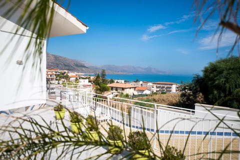 Property building, Garden, Garden, Sea view, Sea view