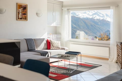 Natural landscape, Living room, Mountain view