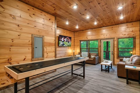 Dreamers Oasis House in Pigeon Forge