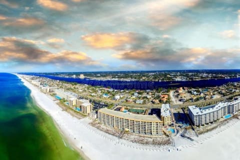 Spacious Home Minutes to the Beach Villa in Fort Walton Beach