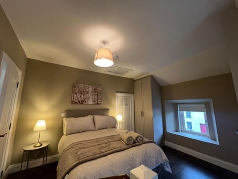 The Corner house, Dromod Apartment in Longford