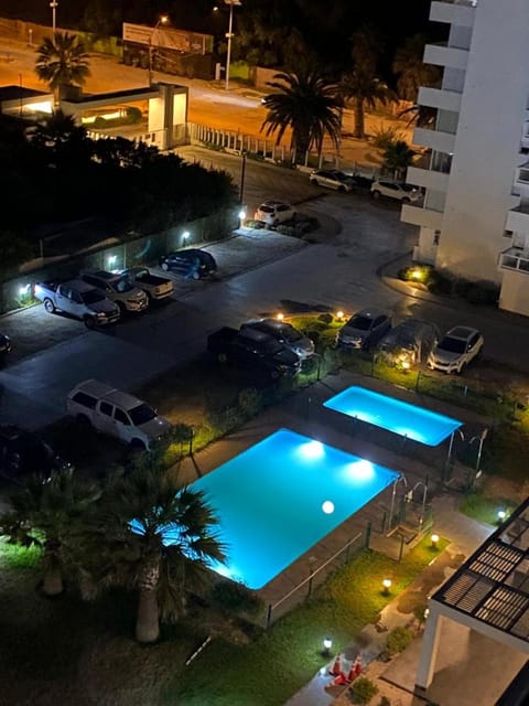 Property building, Night