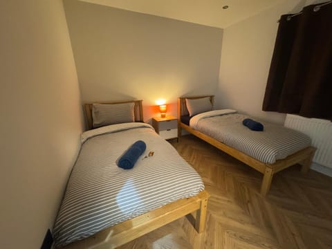 Richard guest house Bed and Breakfast in East Hertfordshire District