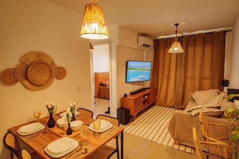 Communal lounge/ TV room, TV and multimedia, Living room, Seating area, Dining area