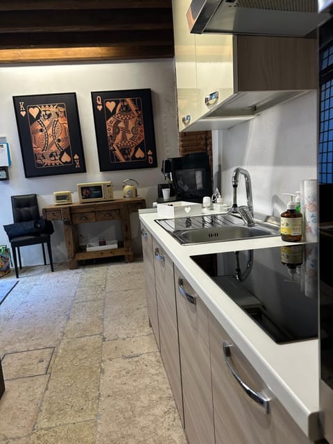 Taverna La Torre Apartment in Bassano del Grappa