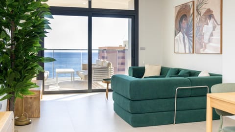 Living room, Sea view
