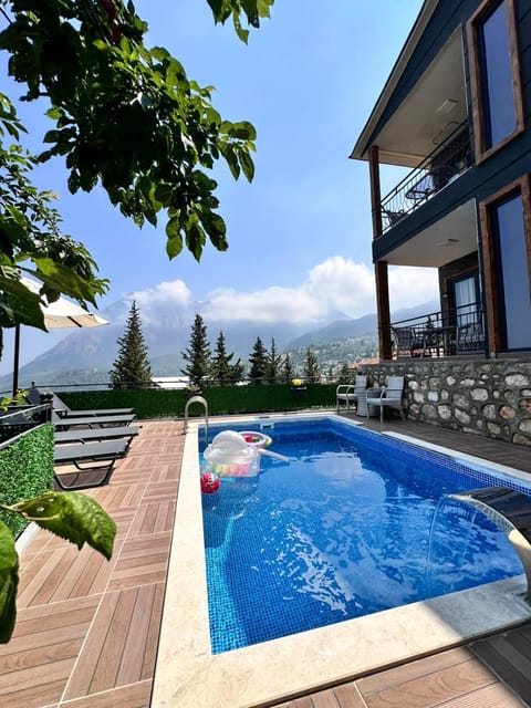 Patio, Mountain view, Pool view, Sea view, Sea view, Swimming pool, sunbed