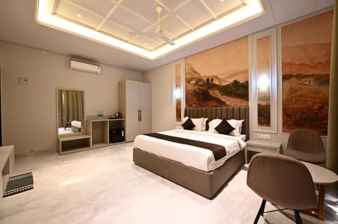 Living room, Seating area, Bedroom