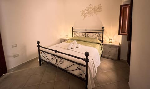 Sardinian Gallery Sa Piatta Apartment in Bosa