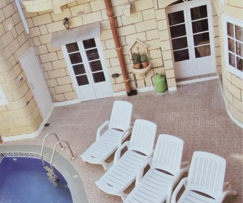 Sunset Castle House with Pool Villa in Malta