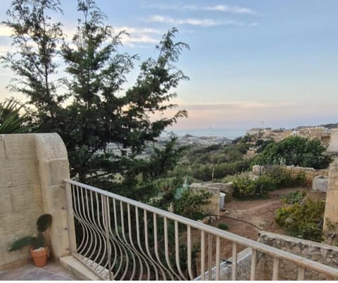 Sunset Castle House with Pool Villa in Malta