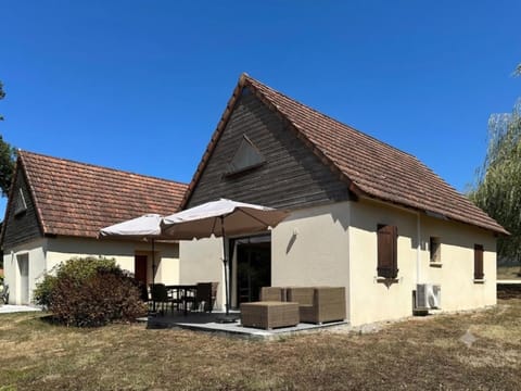Property building, Summer