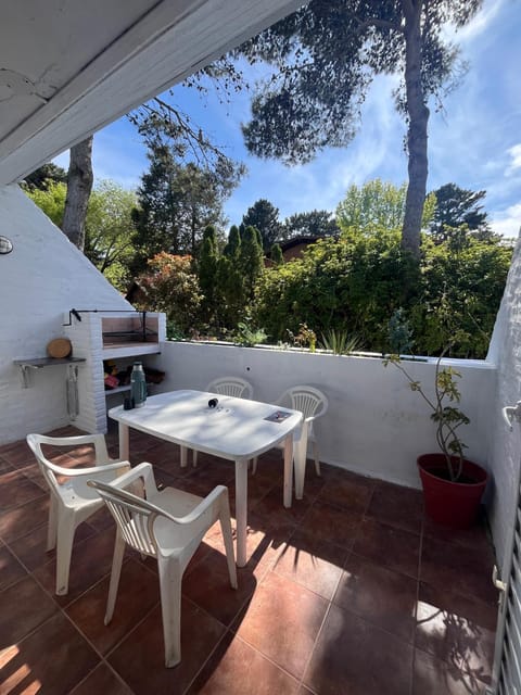 Balcony/Terrace, Garden view