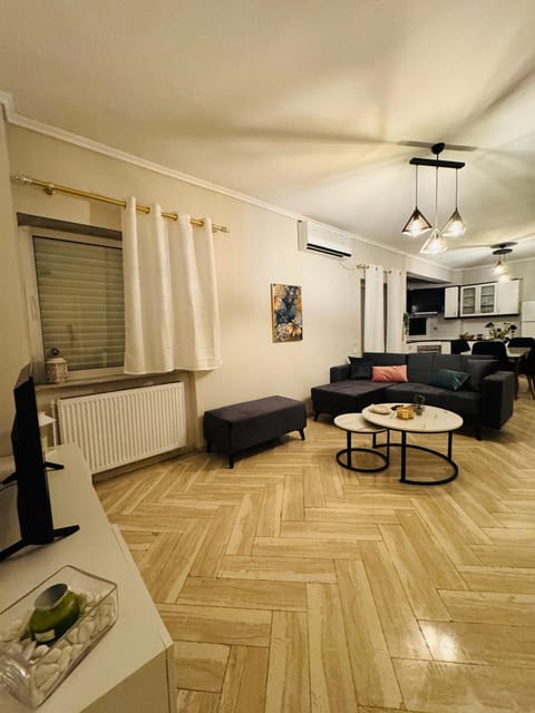 Dios Grand apartment Apartment in Thessaloniki