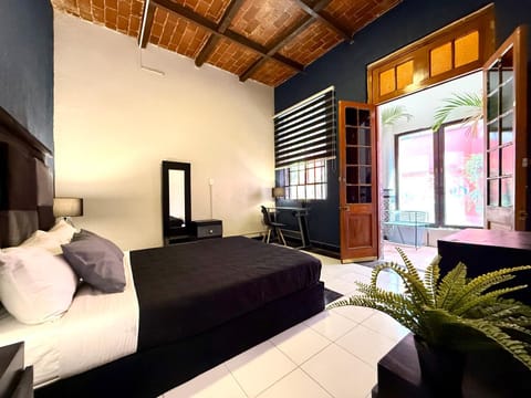 RMS Hostal - Roma Norte Bed and Breakfast in Mexico City