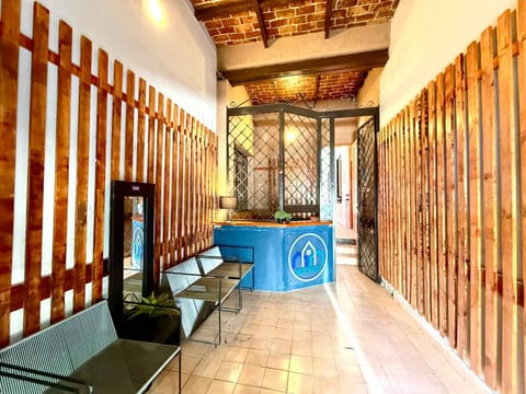 RMS Hostal - Roma Norte Bed and Breakfast in Mexico City