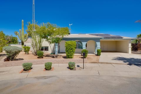 6 Mi to Saguaro Natl Park! Family Home with Patio House in Casas Adobes