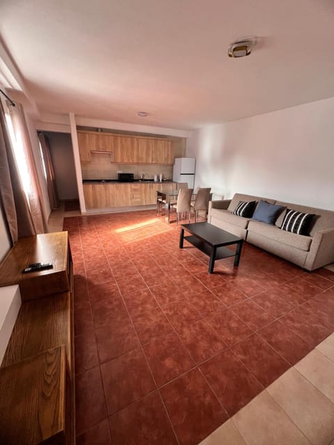 Kitchen or kitchenette, Living room, Seating area