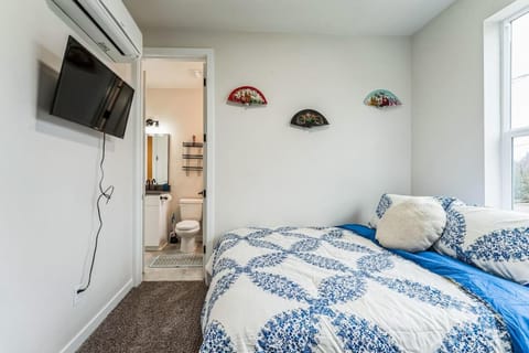 World Travel without leaving PDX Apartment in Portland