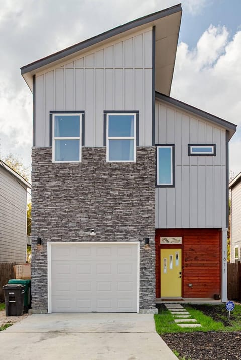 Haus102 Apartment in San Antonio