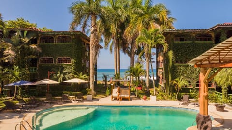 Pool view, Sea view, Swimming pool