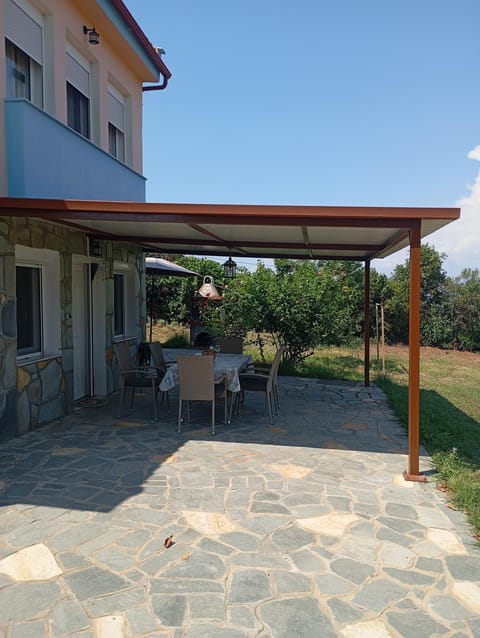 Haris Papa Villa Kallithea Halkidiki Villa in Halkidiki