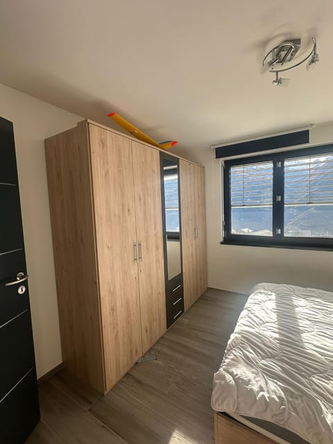 Chambres dans villa à 10 minutes de Crans-Montana Vacation rental in Sierre