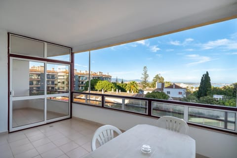 Balcony/Terrace, Dining area