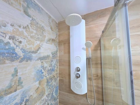 Azure Studi with Large Terrace & Full Kitchen Torremolinos City center by NAMASTE ELITE Apartment in Torremolinos