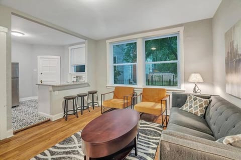 Beautiful Brand New Tower Grove Unit 1s House in Tower Grove South