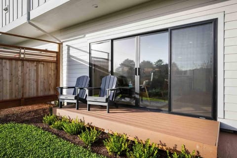 Lake & Laughter Unit 2 House in Rockaway Beach