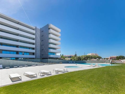 Property building, Pool view, Swimming pool