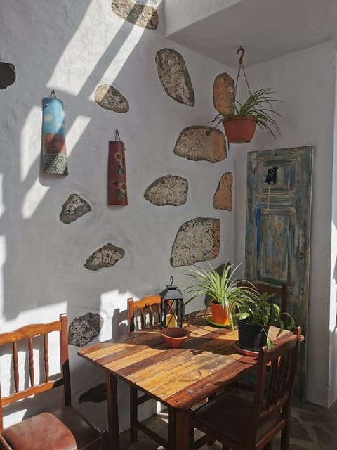 Patio, Inner courtyard view