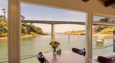 Anchor Lodge Hotel in Fort Bragg