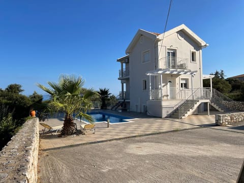 Property building, Pool view, Swimming pool