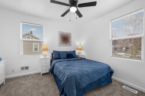 Quiet Detroit 3BR | Near Downtown + WiFi House in Detroit