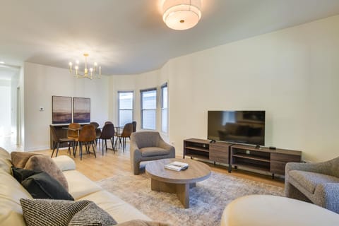 Shop, Dine and Unwind Oak Park Home with Private Yard House in Oak Park