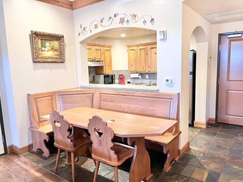 Family Friendly Zermatt 2BR Villa Near Park City & Deer Valley Ski Resorts #55 57 Villa in Midway