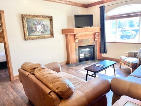 Family Friendly Zermatt 2BR Villa Near Park City & Deer Valley Ski Resorts #55 57 Villa in Midway