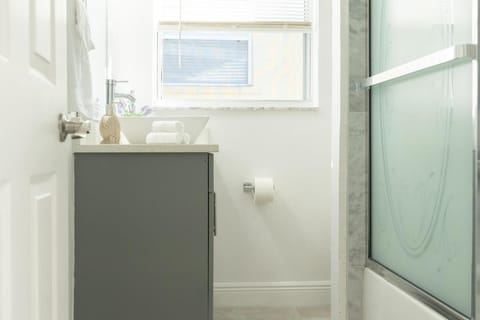 Ocean Pearl Hudson Beach House in Hudson