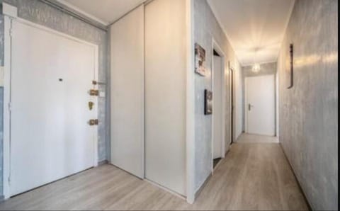 Logement proche gare SNCF Apartment in Bourgogne-Franche-Comté