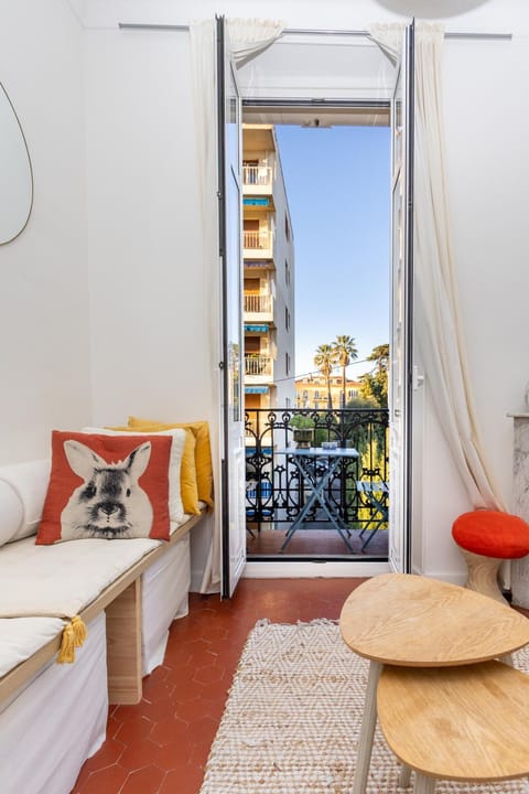 Balcony/Terrace, Living room