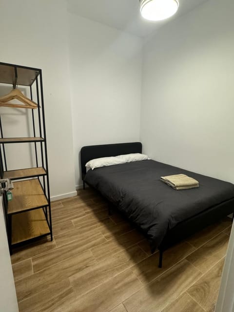 Habitacion privada con baño privado II Vacation rental in Valencia
