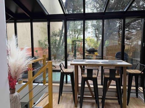 Garden, Dining area, Garden view