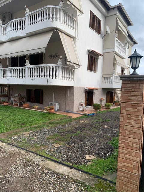 Areti's Garden 2 Apartment in Kalabaka